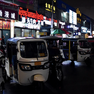 深度 I 杀猪盘揭秘：骗你钱的人，可能是被贩卖到东南亚的受害人